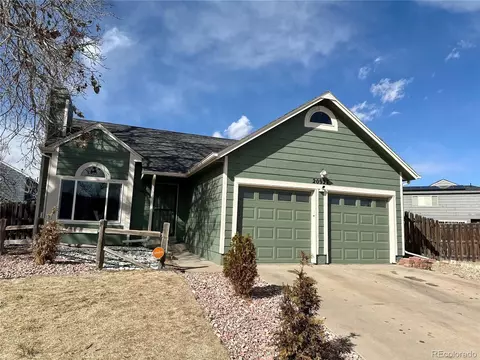 20927 Kelly Pl, Denver, CO 80249