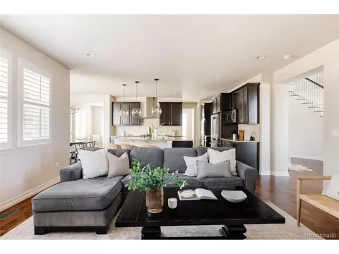 27274 E Lakeview Pl, Aurora, CO 80016 photo 9