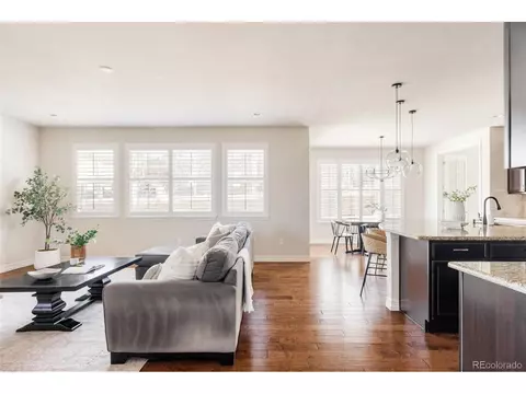 27274 E Lakeview Pl, Aurora, CO 80016 photo 3