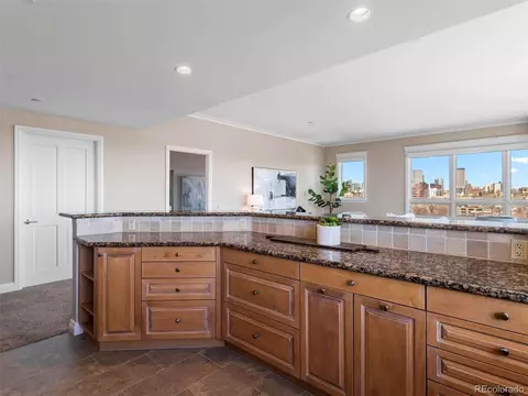 400 E 3rd Ave #701, Denver, CO 80203 photo 21