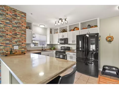 Kitchen - 23505 E Platte Dr #8E, Aurora, CO 80016 photo 1 of 5