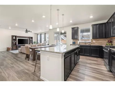 26244 E 4th Pl, Aurora, CO 80018 photo 11