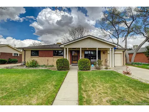 3180 Victor St, Aurora, CO 80011