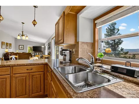 Kitchen - 2189 Middle Fork Vis, Fairplay, CO 80440 photo 2 of 4