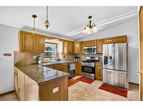 Kitchen - 2189 Middle Fork Vis, Fairplay, CO 80440 photo 1 of 4