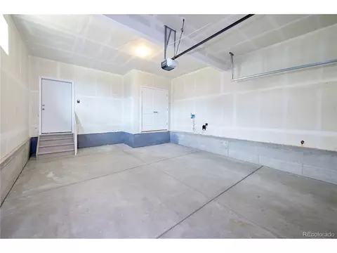21854 E 9th Pl, Aurora, CO 80018 photo 23