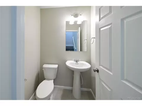 21854 E 9th Pl, Aurora, CO 80018 photo 9