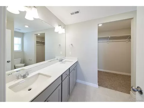 21854 E 9th Pl, Aurora, CO 80018 photo 12