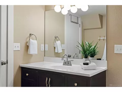 2333 Quebec St, Denver, CO 80207 photo 21