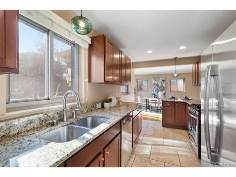 2333 Quebec St, Denver, CO 80207 photo 7