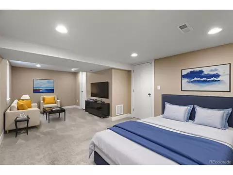 2333 Quebec St, Denver, CO 80207 photo 18