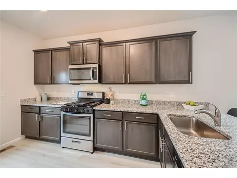 394 Spruce St, Bennett, CO 80102 photo 11