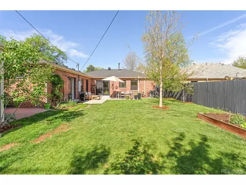 Exterior - 2670 Grape St, Denver, CO 80207 photo 3 of 7
