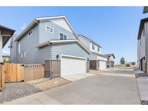 Exterior - 21642 E 60th Ave, Aurora, CO 80019 photo 5 of 5