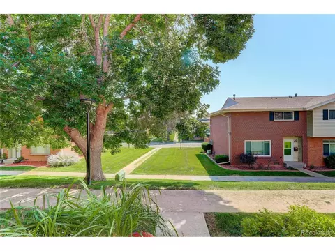 9237 E Nassau Ave, Denver, CO 80237 photo 4