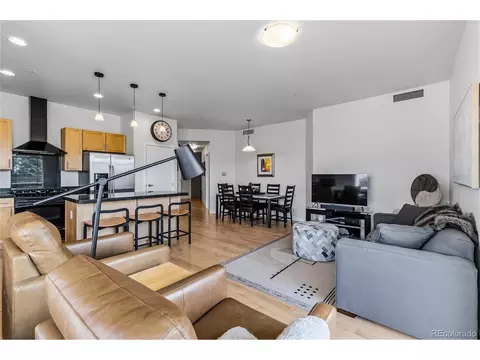 1438 Little Raven St #307, Denver, CO 80202