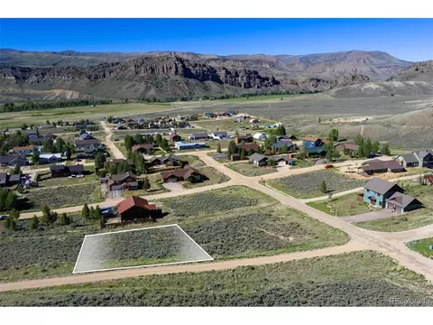 38 E Ridgeway Ave, Hot Sulphur Springs, CO 80451