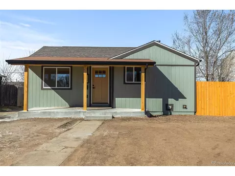 1757 Dallas St, Aurora, CO 80010