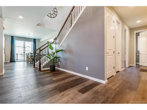 26845 E Glasgow Dr, Aurora, CO 80016 photo 4