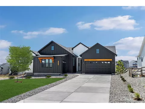 39412 Stockton Cir, Elizabeth, CO 80107