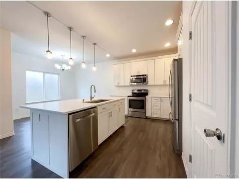 Kitchen - 745 Mount Massive St, Berthoud, CO 80513 photo 3 of 6