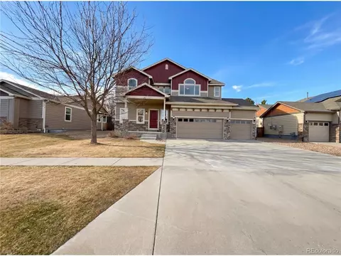 Exterior - 745 Mount Massive St, Berthoud, CO 80513 photo 2 of 9