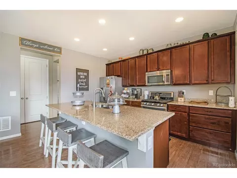 19130 E Pacific Pl, Aurora, CO 80013 photo 9