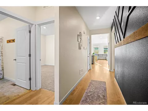 233 Coyote St, Bennett, CO 80102 photo 5