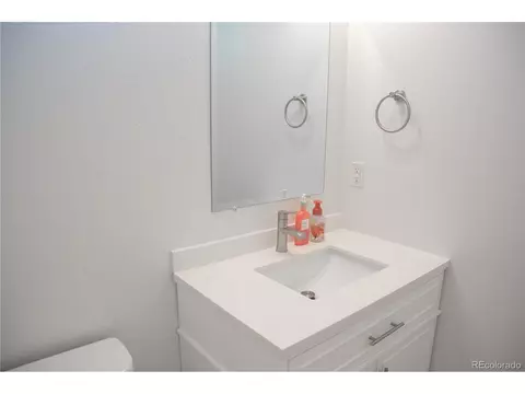 9841 E 56th Pl, Denver, CO 80238 photo 8