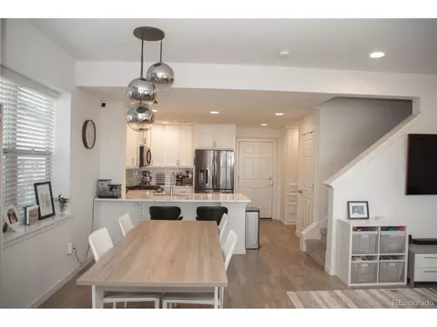 9841 E 56th Pl, Denver, CO 80238 photo 3