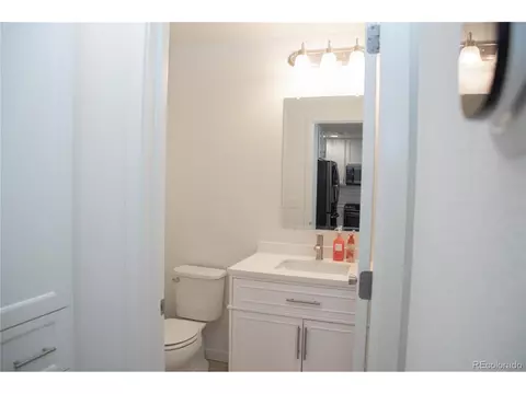 9841 E 56th Pl, Denver, CO 80238 photo 7