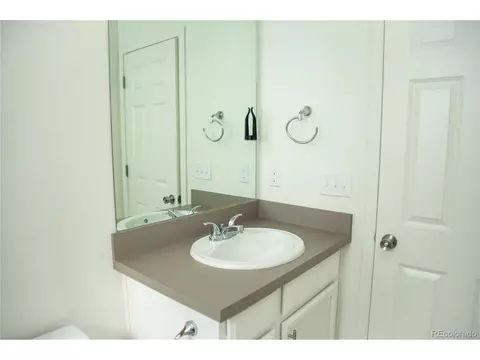 9841 E 56th Pl, Denver, CO 80238 photo 23
