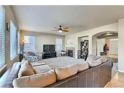 25035 E 4th Pl, Aurora, CO 80018 photo 9