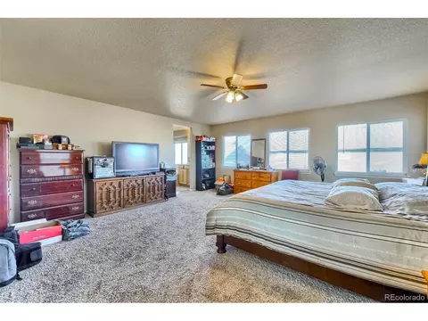 25035 E 4th Pl, Aurora, CO 80018 photo 21