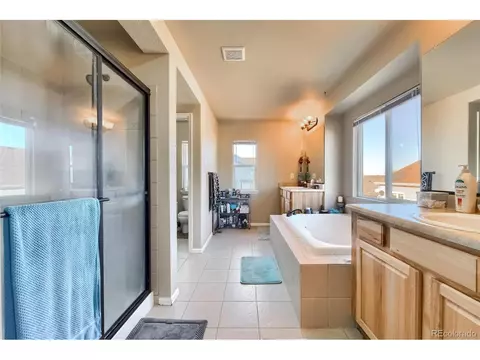 25035 E 4th Pl, Aurora, CO 80018 photo 22