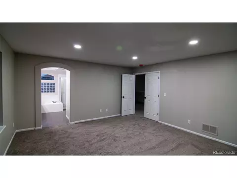 19130 E 43rd Ave, Denver, CO 80249 photo 12