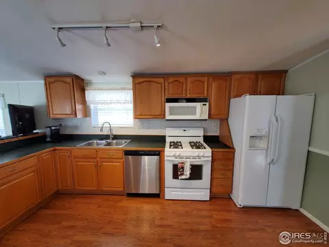 235 2nd St #21, Berthoud, CO 80513 photo 5