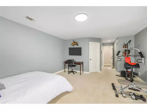15705 E Progress Cir, Centennial, CO 80015 photo 32