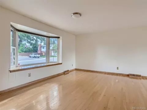 8703 E Doane Pl, Denver, CO 80231 photo 7
