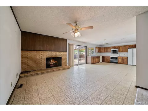 12993 Elgin Pl, Denver, CO 80239 photo 6
