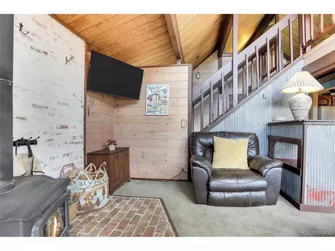 Living - 574 Gcr 286, Kremmling, CO 80459 photo 3 of 3