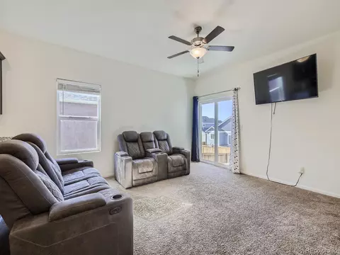 1087 Long Meadows St, Windsor, CO 80550 photo 3