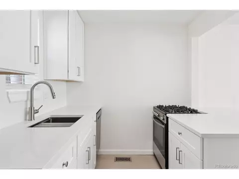 Kitchen - 5929 E 14th Ave, Denver, CO 80220 photo 3 of 4