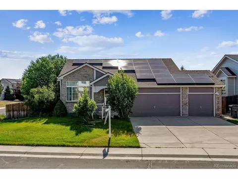 2326 S Genoa St, Aurora, CO 80013