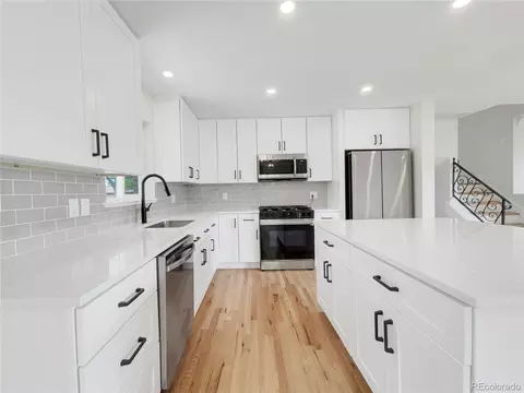 3535 Eudora St, Denver, CO 80207 photo 9