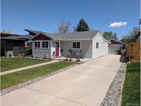 3044 S Bellaire St, Denver, CO 80222