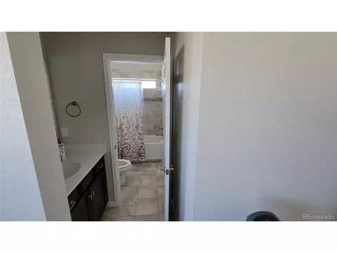 Undisclosed, Aurora, CO 80016 photo 25
