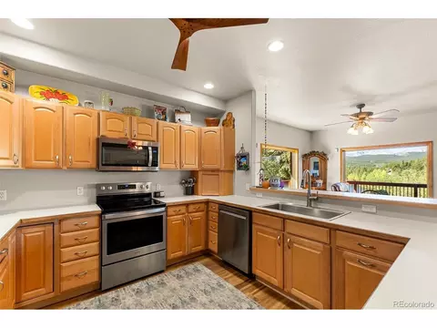 Kitchen - 563 Pine Cone Cir, Ward, CO 80481 photo 3 of 4