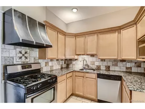 903 E 23rd Ave, Denver, CO 80205 photo 10
