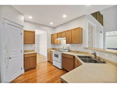 19246 E Baltic Pl, Aurora, CO 80013 photo 4